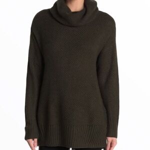 Sanctuary Olive Green Waffle Knit Sweater